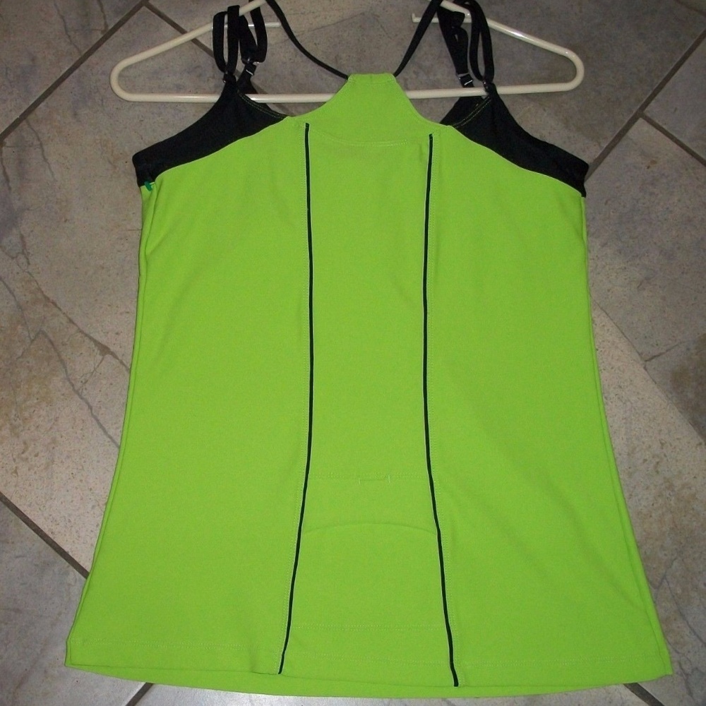 Performance Xersion Green Racerback Fitness Top M - Picture 2 of 2